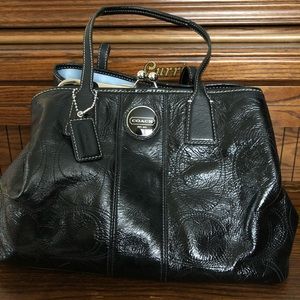 NWOTPatent leather Signature C pattern Coach Purse